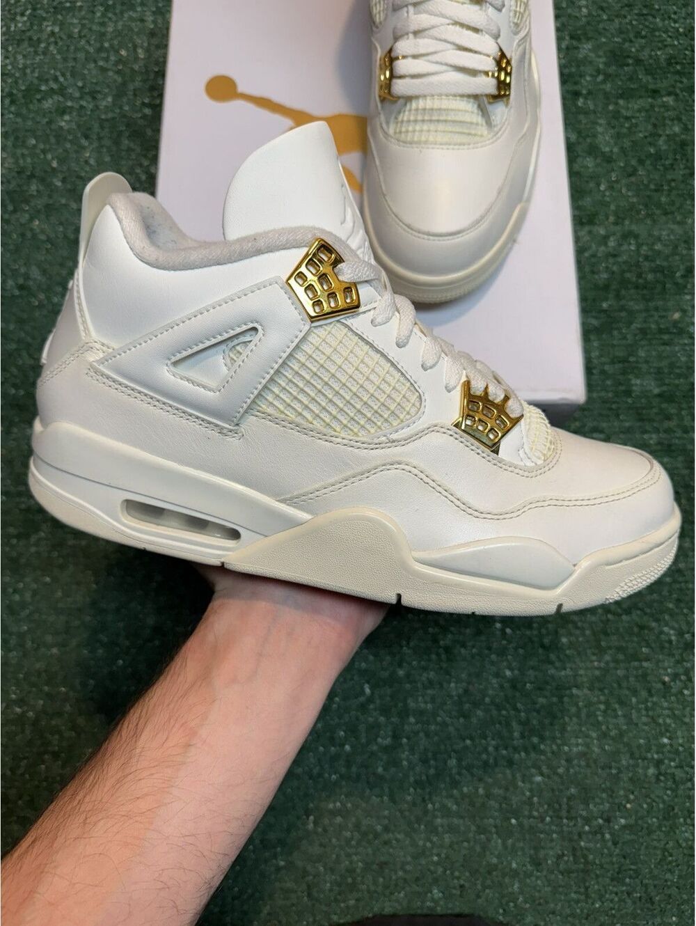 Jordan Retro 4 Metallic Gold Size 10M